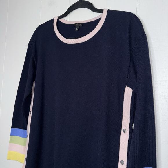 Talbots Women’s Tipped Side Button Sweater Navy Blue Size MP - Picture 4 of 6